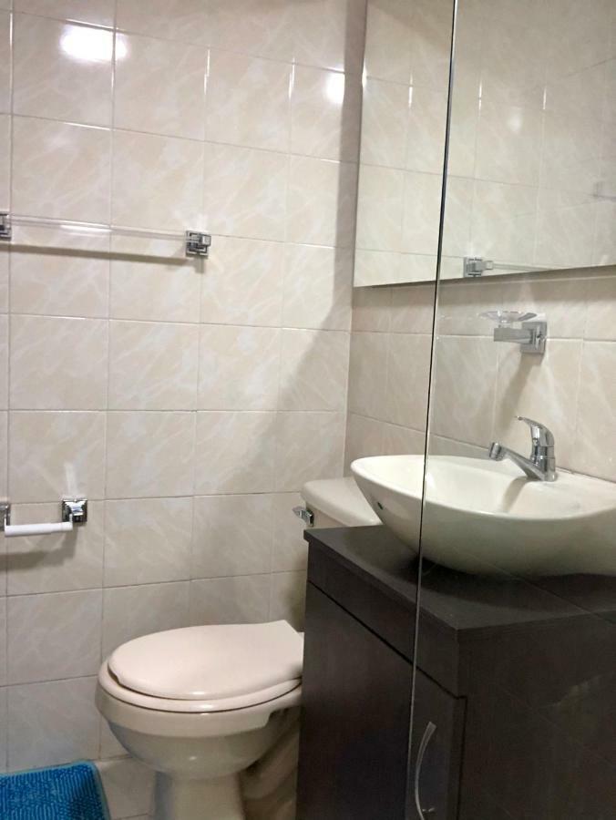 Aloha Hostel Богота Экстерьер фото